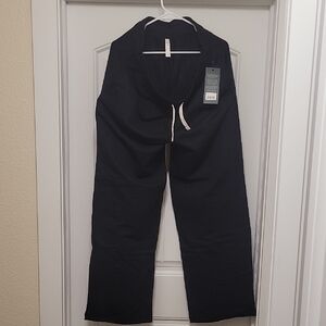 Glyder Women's Straight Leg Pants In Black